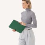 86001277_front_esther_2048px