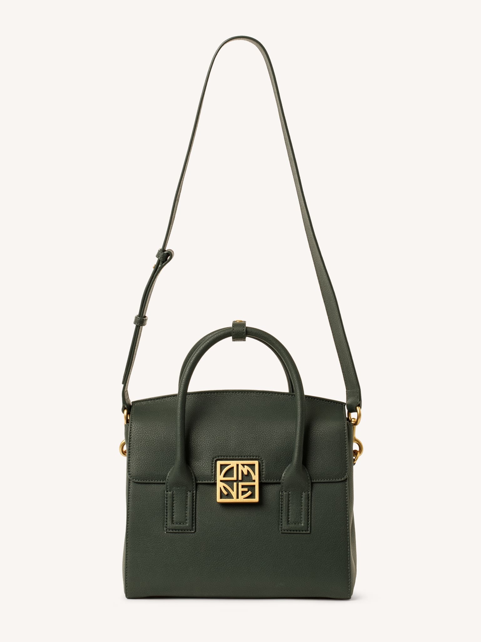 86000222_front_onestrap_2048px