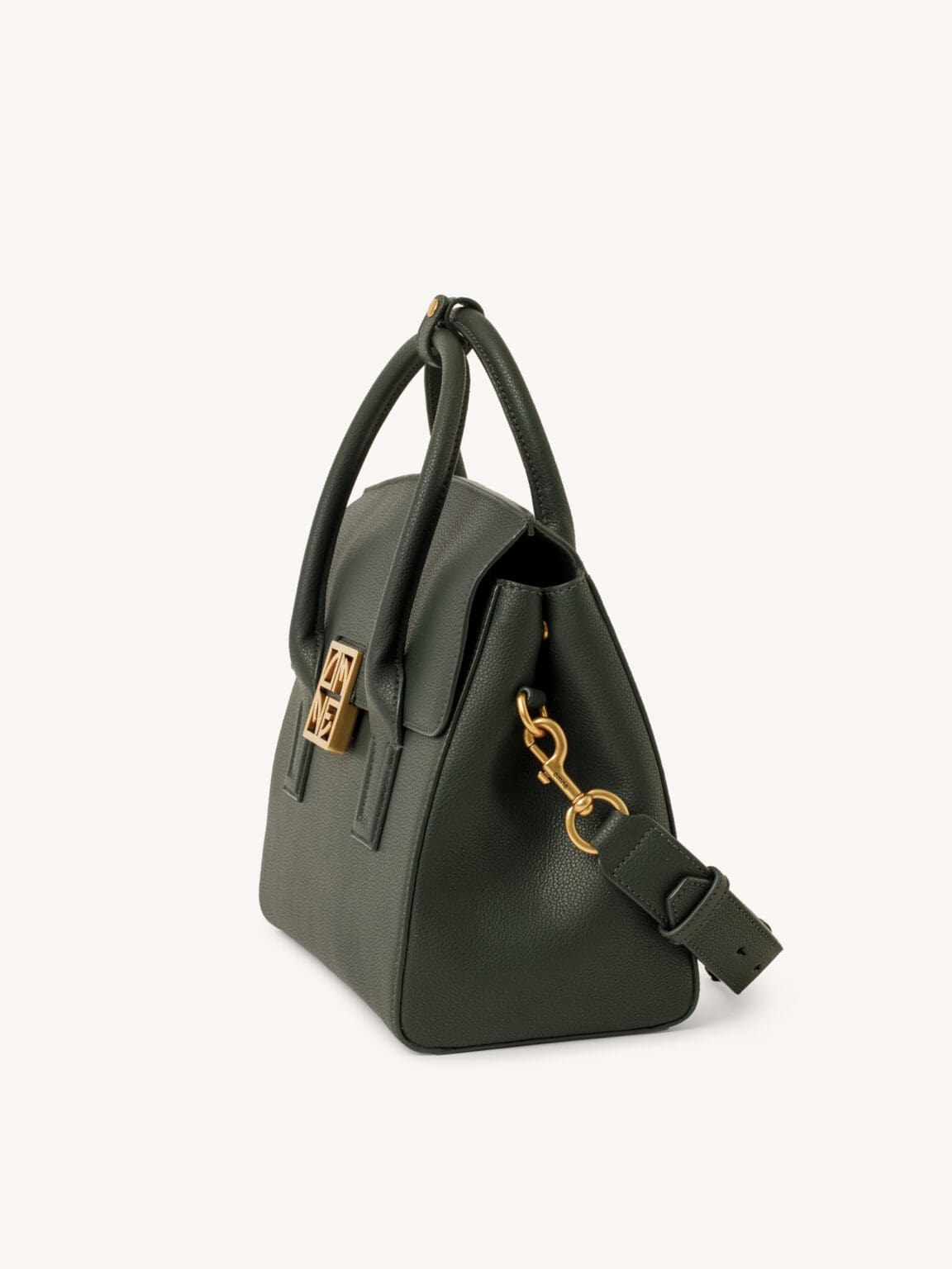 86000222_side_onestrap_2048px