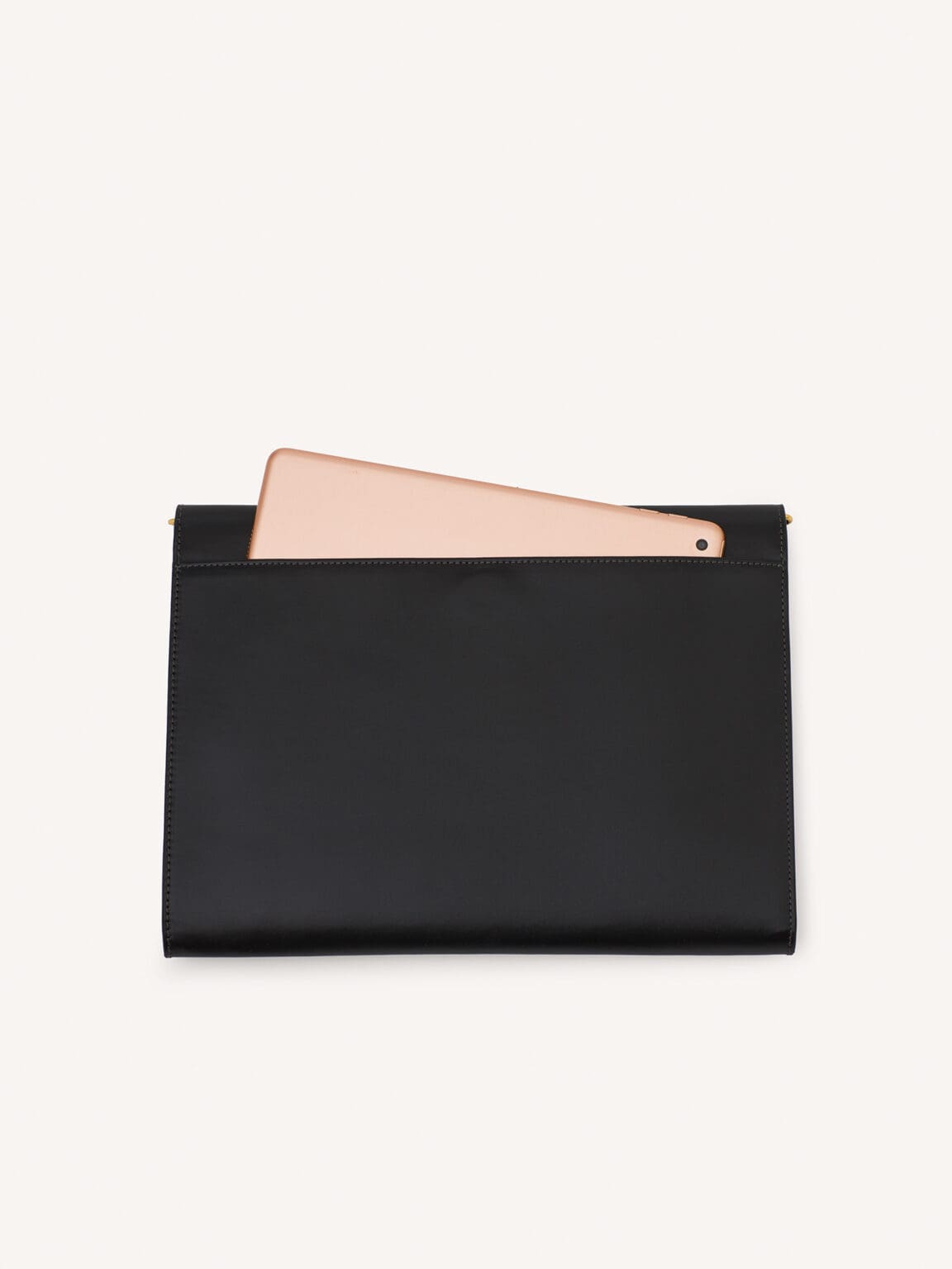 86000929_back_with_laptop_2048px