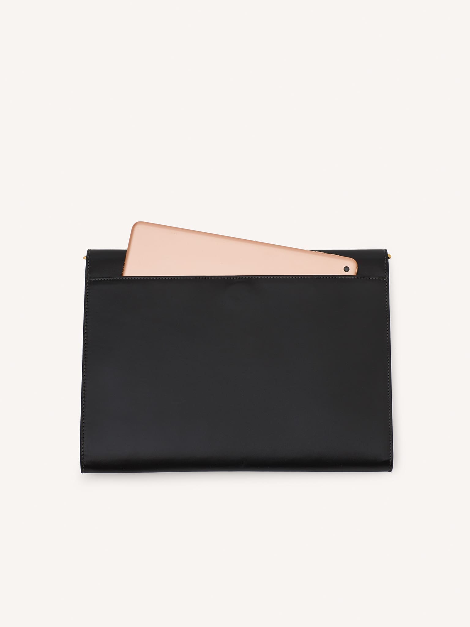 86000929_back_with_laptop_2048px